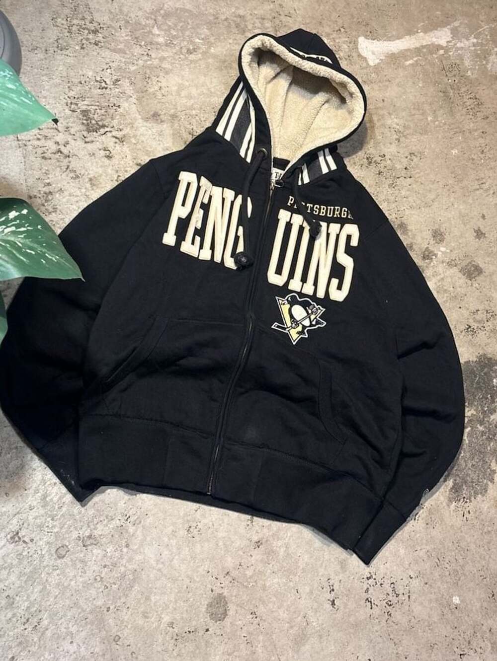 Old Time Hockey Pittsburgh Penguins Zip Hoodie XL Black Sherpa Lined